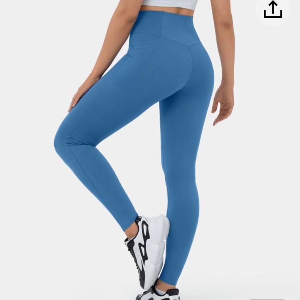 Halara High Waisted Side Pocket Shaping Training Vallarta Blue XS NWT in pkg